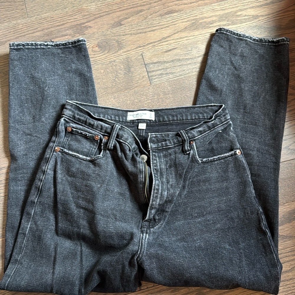 Abercrombie & Fitch the ankle straight ultra high rise curve love jean
